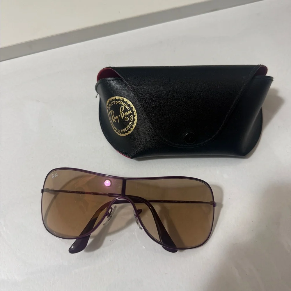Ray-Ban Violet Frame with Amber Lenses Sunglasses - Picture 2 of 16